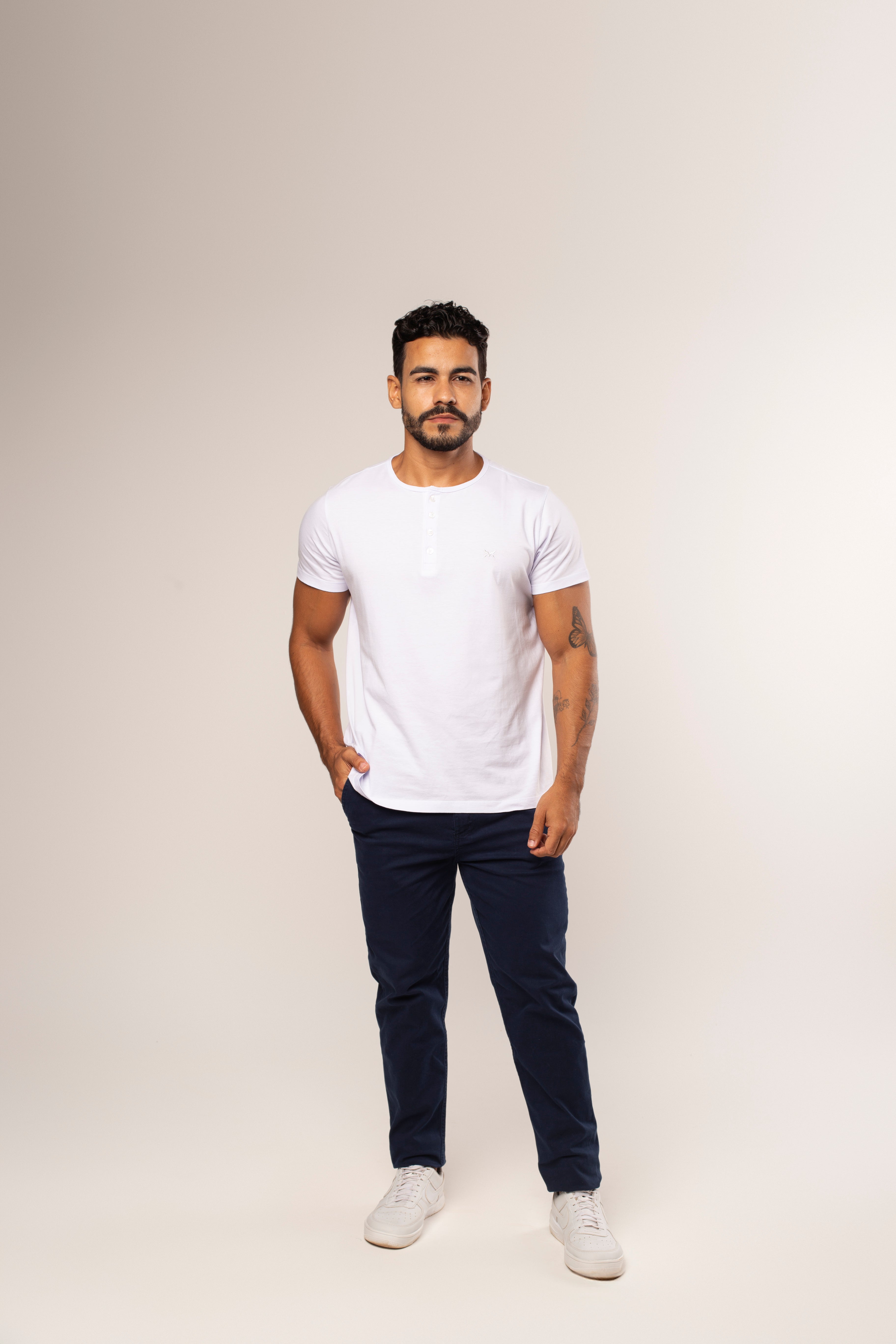 Camiseta Henley Algodão Egípcio